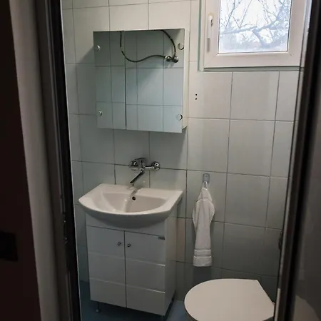 公寓 Cozy House With Free Parking 瓦爾納