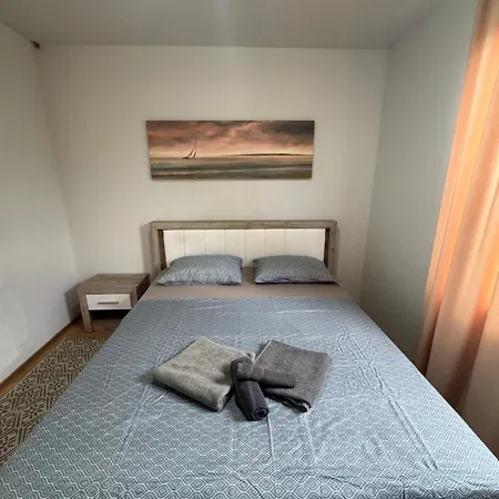 Cozy House With Free Parking 公寓 瓦爾納