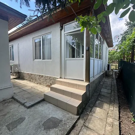 Cozy House With Free Parking * 瓦爾納