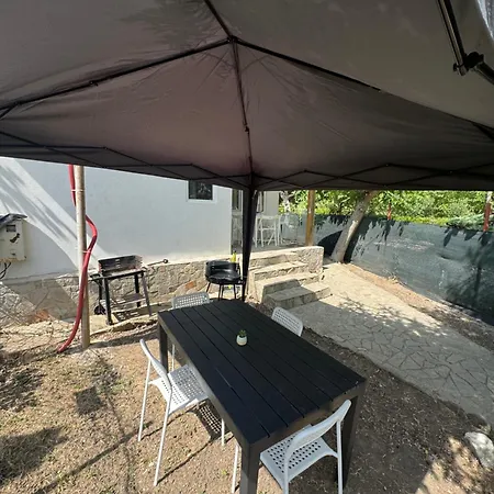 公寓 Cozy House With Free Parking 瓦爾納