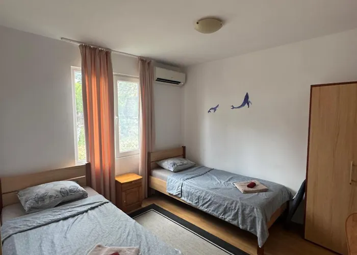 Cozy House With Free Parking * Varna