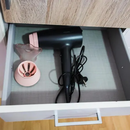 Apartment Cozy House With Free Parking *