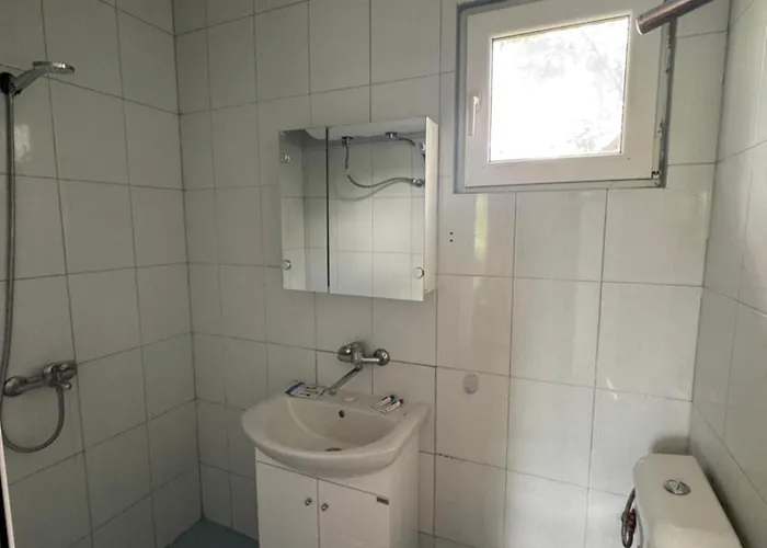 Cozy House With Free Parking Varna