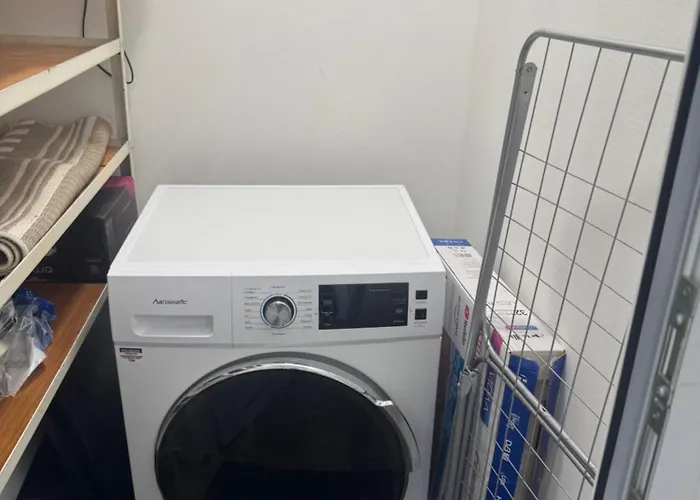 Apartment Cozy House With Free Parking *